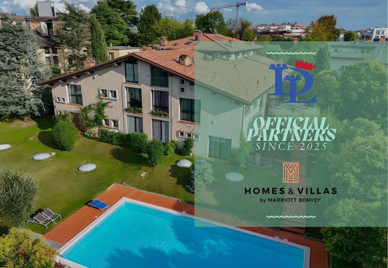 Ferienwohnung in Desenzano del Garda - Desenzanoloft Swarovski & Pool