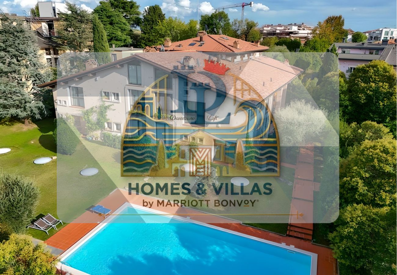 Ferienwohnung in Desenzano del Garda - Desenzanoloft Swarovski & Pool