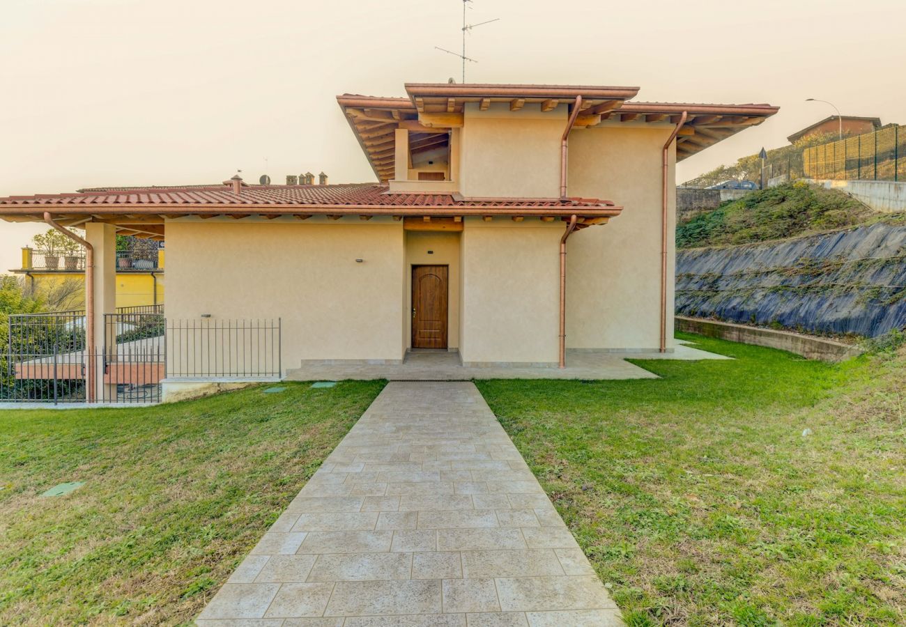 Villa in Polpenazze del Garda - Villa Sinfonia: mit 3 Schlafzimmer und Seeblick