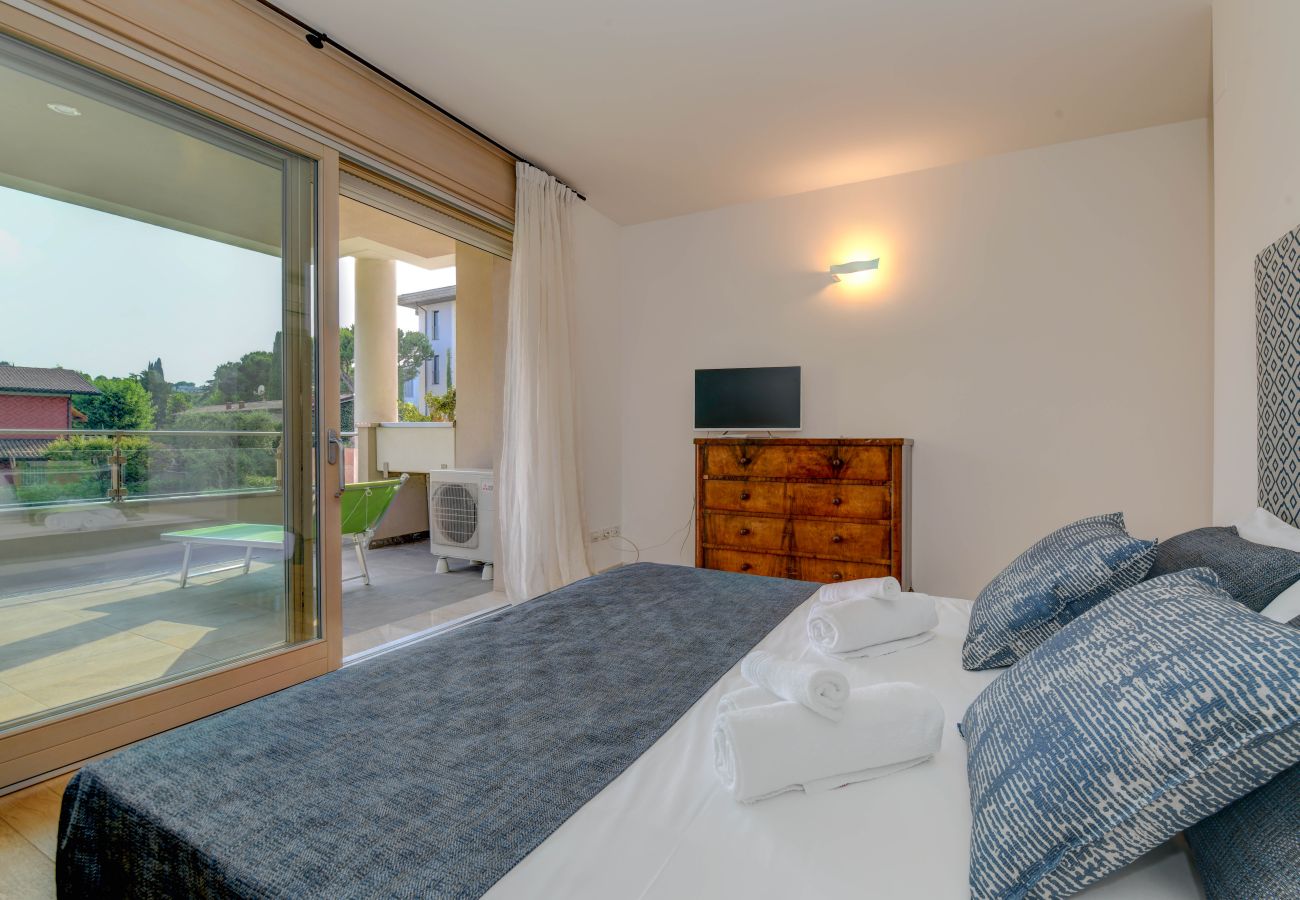 Ferienwohnung in Desenzano del Garda - Desenzanoloft Oscar Luxury Suite