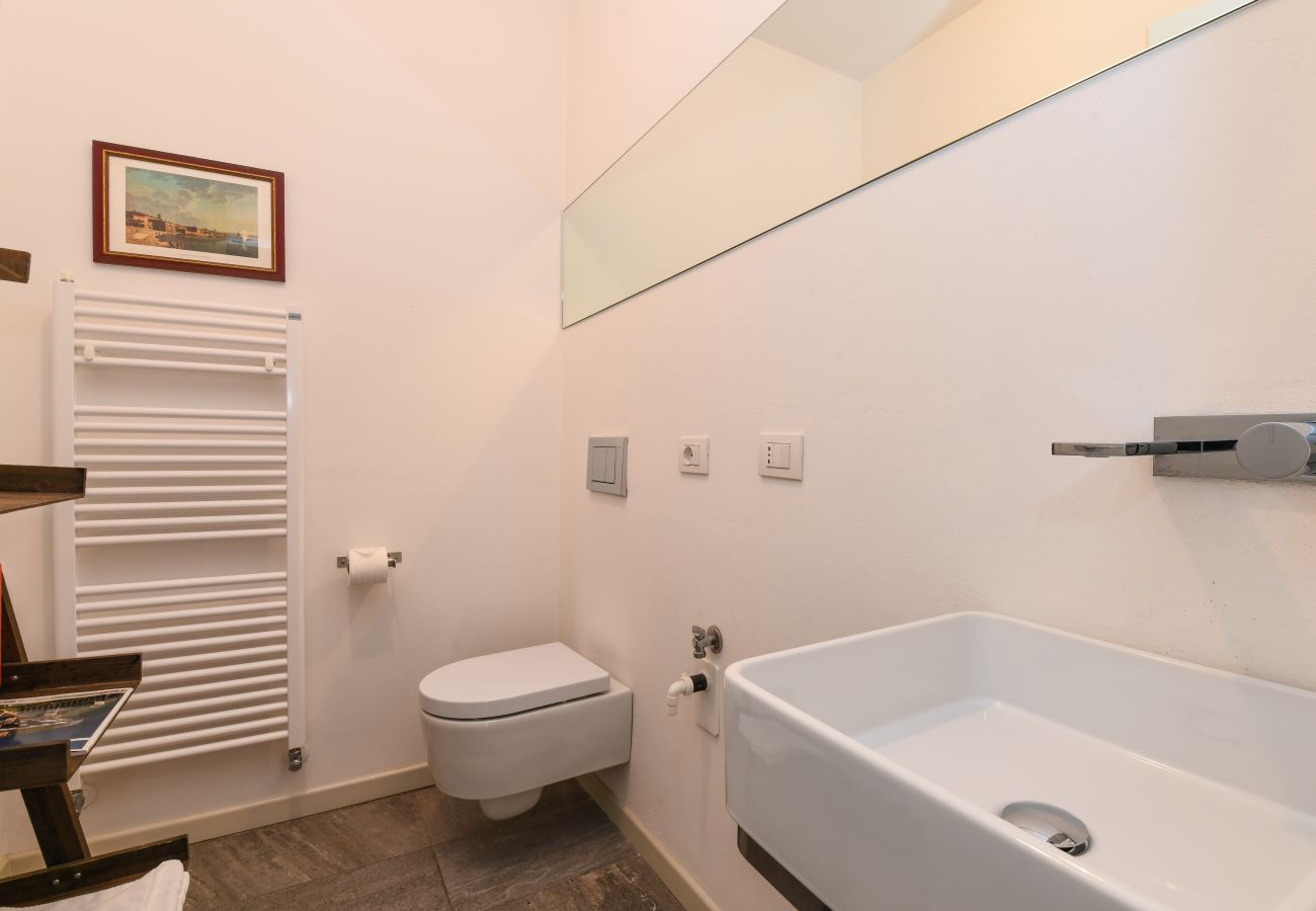 Ferienwohnung in Desenzano del Garda - Desenzanoloft Oscar Luxury Suite