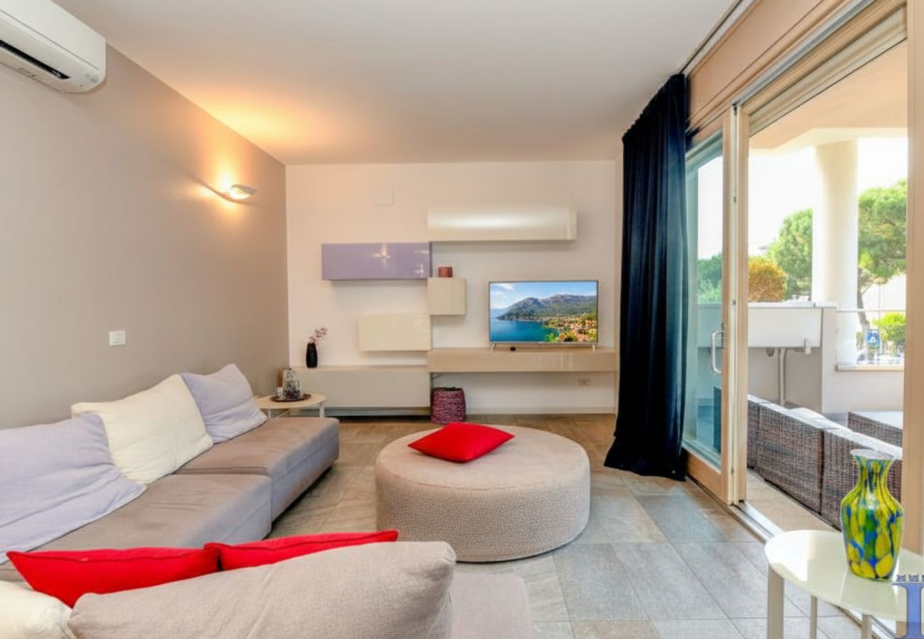 Ferienwohnung in Desenzano del Garda - Desenzanoloft Oscar Luxury Suite