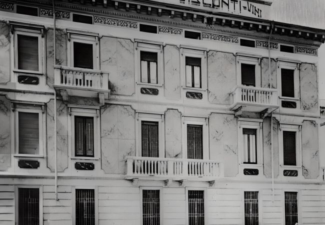 Ferienwohnung in Desenzano del Garda - Desenzanoloft Palazzo Visconti - Garda Chiaretto Ferienwohnung in Desenzano del Garda - Desenzanoloft Palazzo Visconti - Garda Chiaretto