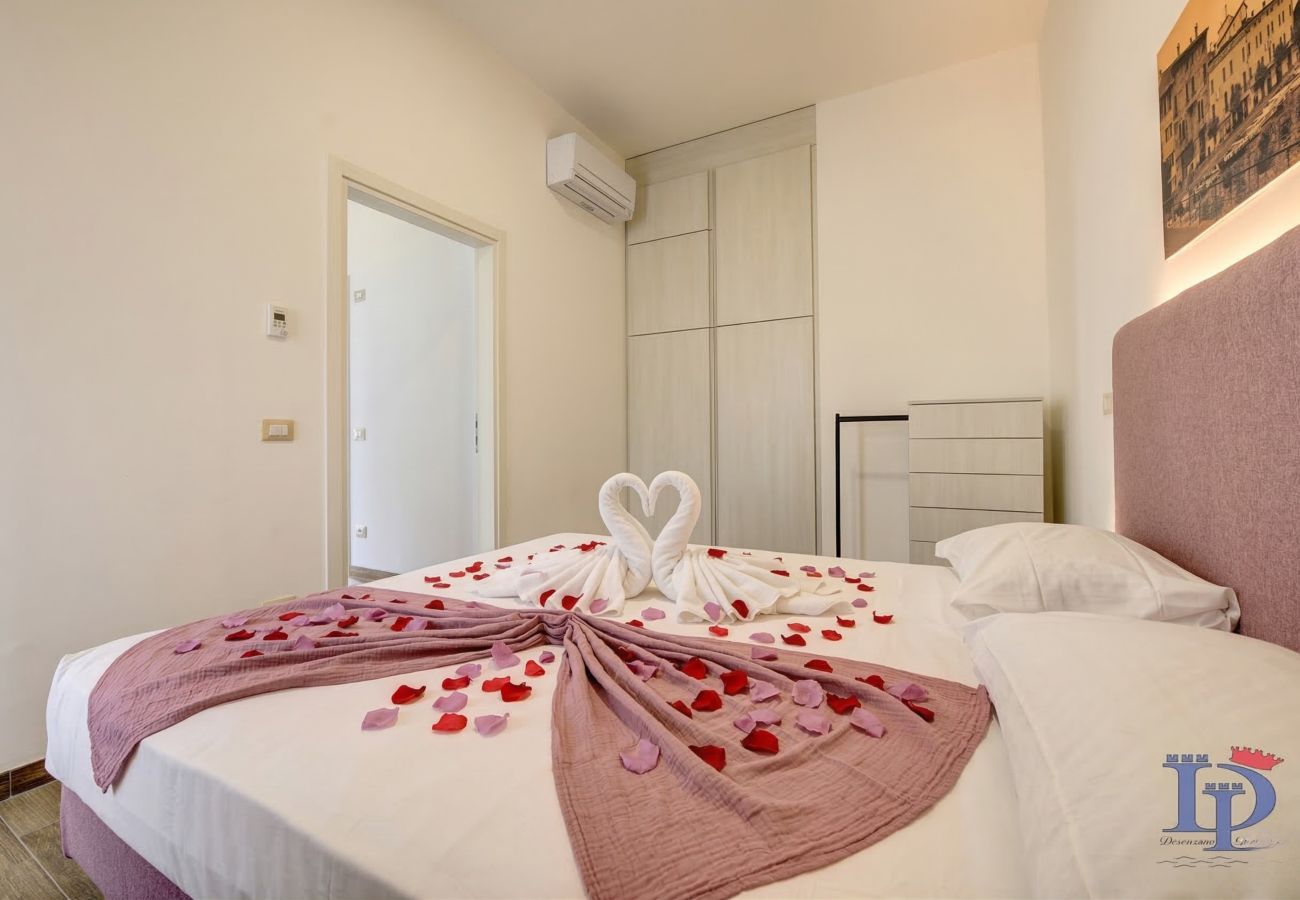 Ferienwohnung in Desenzano del Garda - Desenzanoloft Palazzo Visconti - Garda Chiaretto