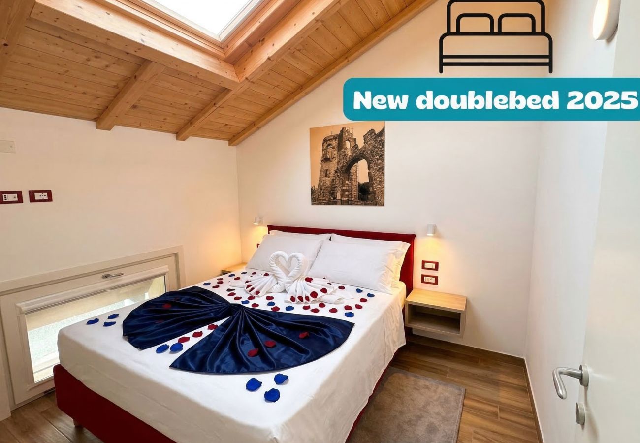 Ferienwohnung in Desenzano del Garda - Desenzanoloft Palazzo Visconti - Luigi Visconti