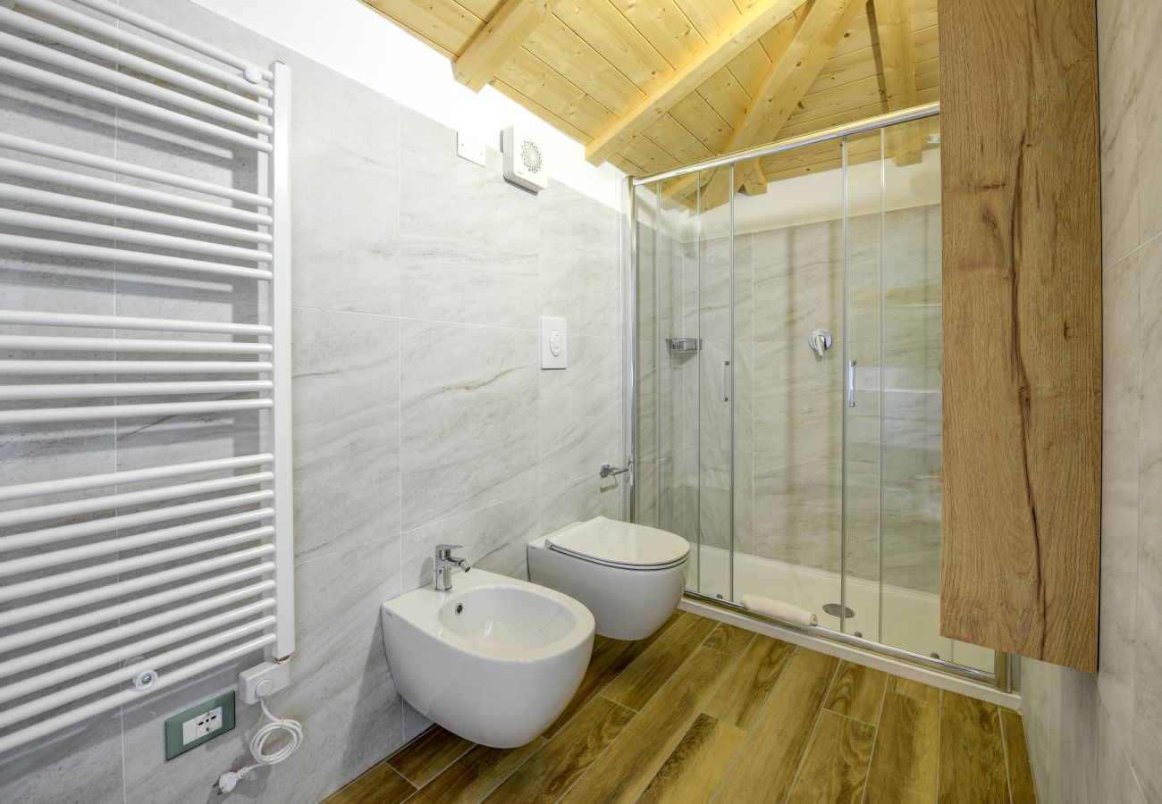 Ferienwohnung in Desenzano del Garda - Desenzanoloft Palazzo Visconti - Gran Lugana