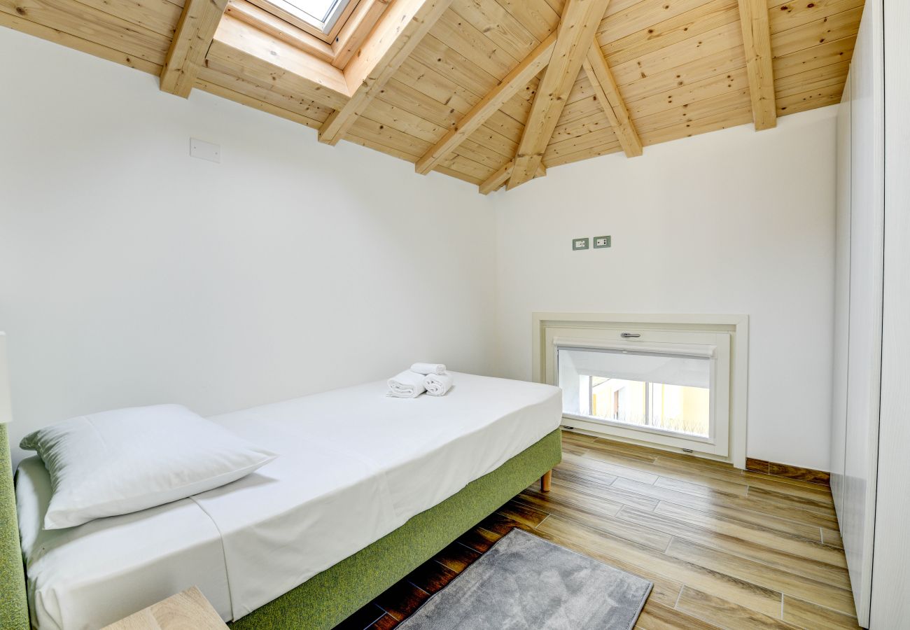 Ferienwohnung in Desenzano del Garda - Desenzanoloft Palazzo Visconti - Gran Lugana
