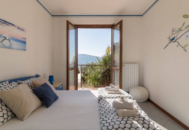Ferienwohnung in Tignale - Appartamento Panorama Mit Balkon mit Seeblick