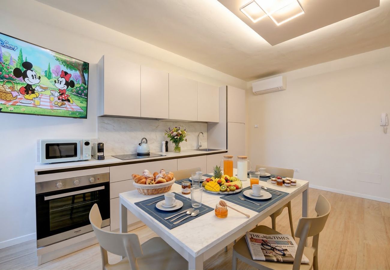 Ferienwohnung in Desenzano del Garda - Desenzanoloft Apa Dom 