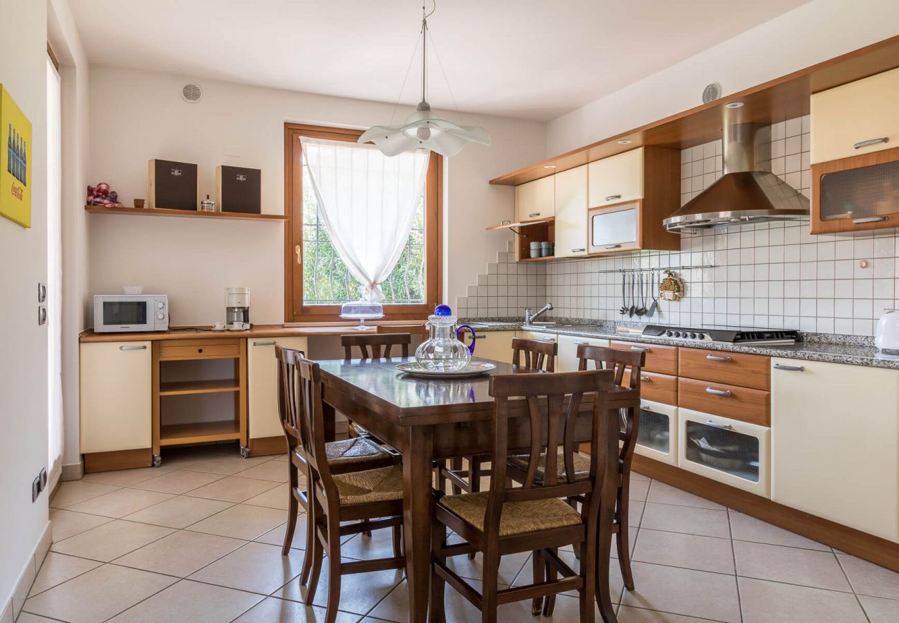 Villa in Manerba del Garda - Luxusvilla Oleander mit privatem Pool