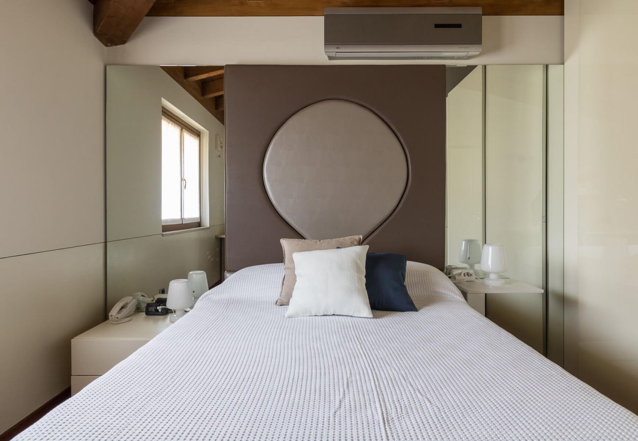 Villa in Manerba del Garda - Luxusvilla Oleander mit privatem Pool