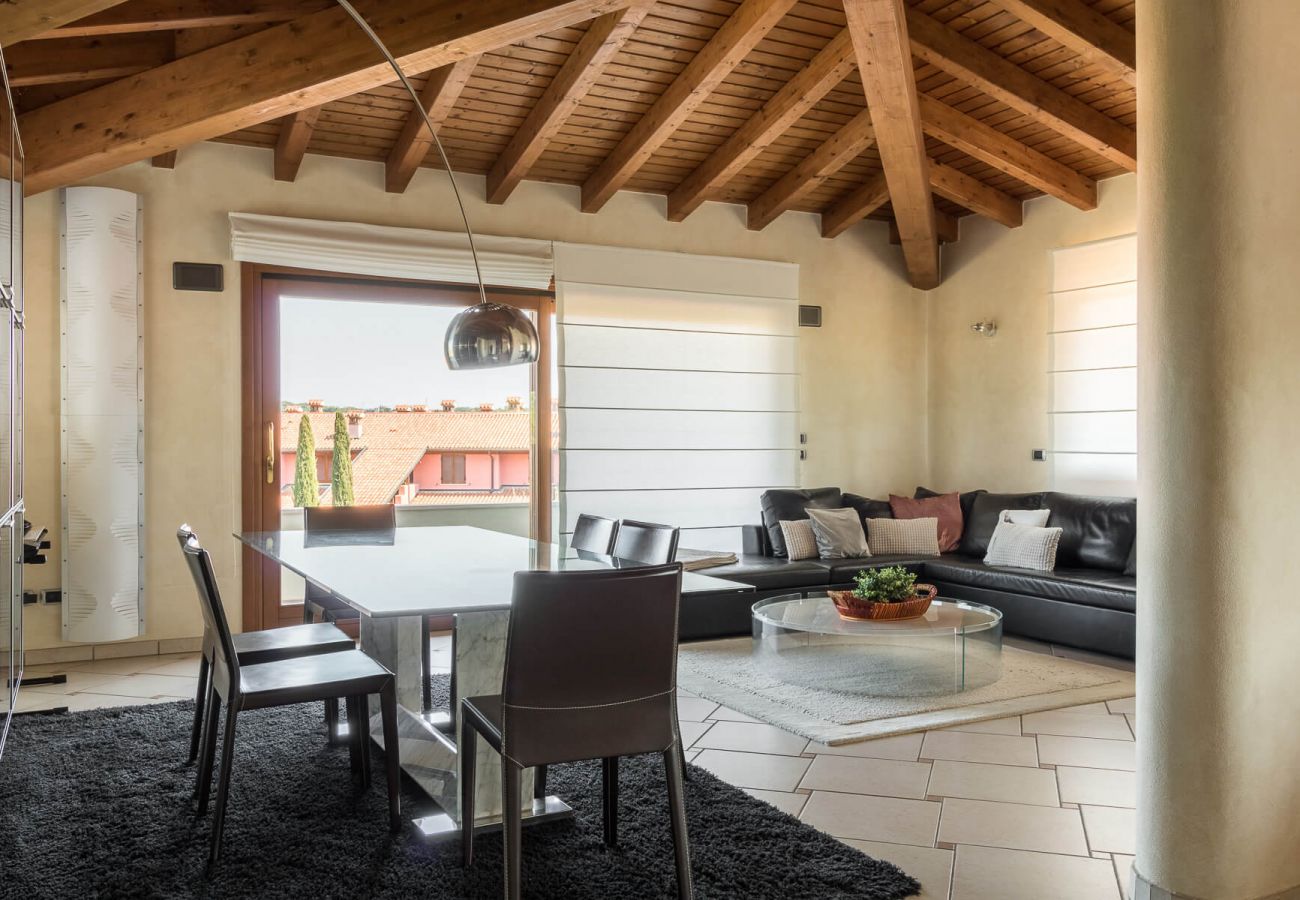 Villa in Manerba del Garda - Luxusvilla Oleander mit privatem Pool