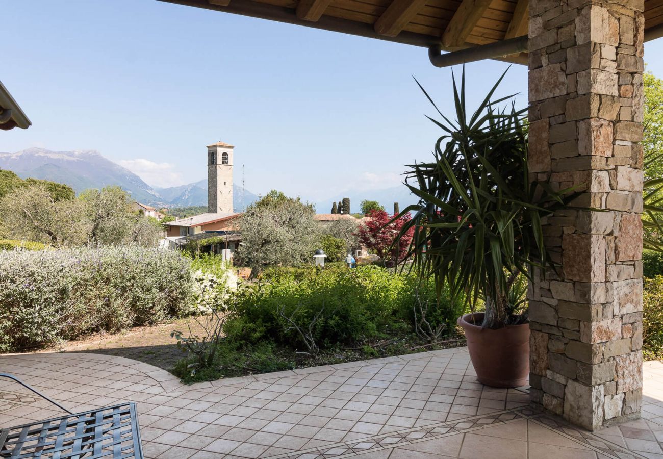 Villa in Manerba del Garda - Luxusvilla Oleander mit privatem Pool