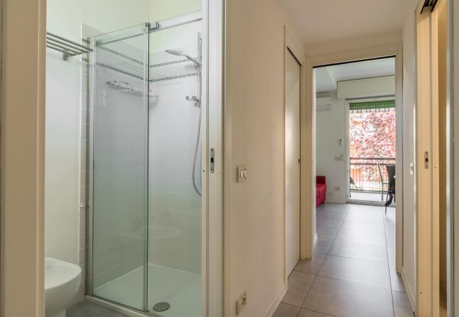 Ferienwohnung in Manerba del Garda - Il Professore: Wohnung direkt am Strand  Ferienwohnung in Manerba del Garda - Il Professore: Wohnung direkt am Strand