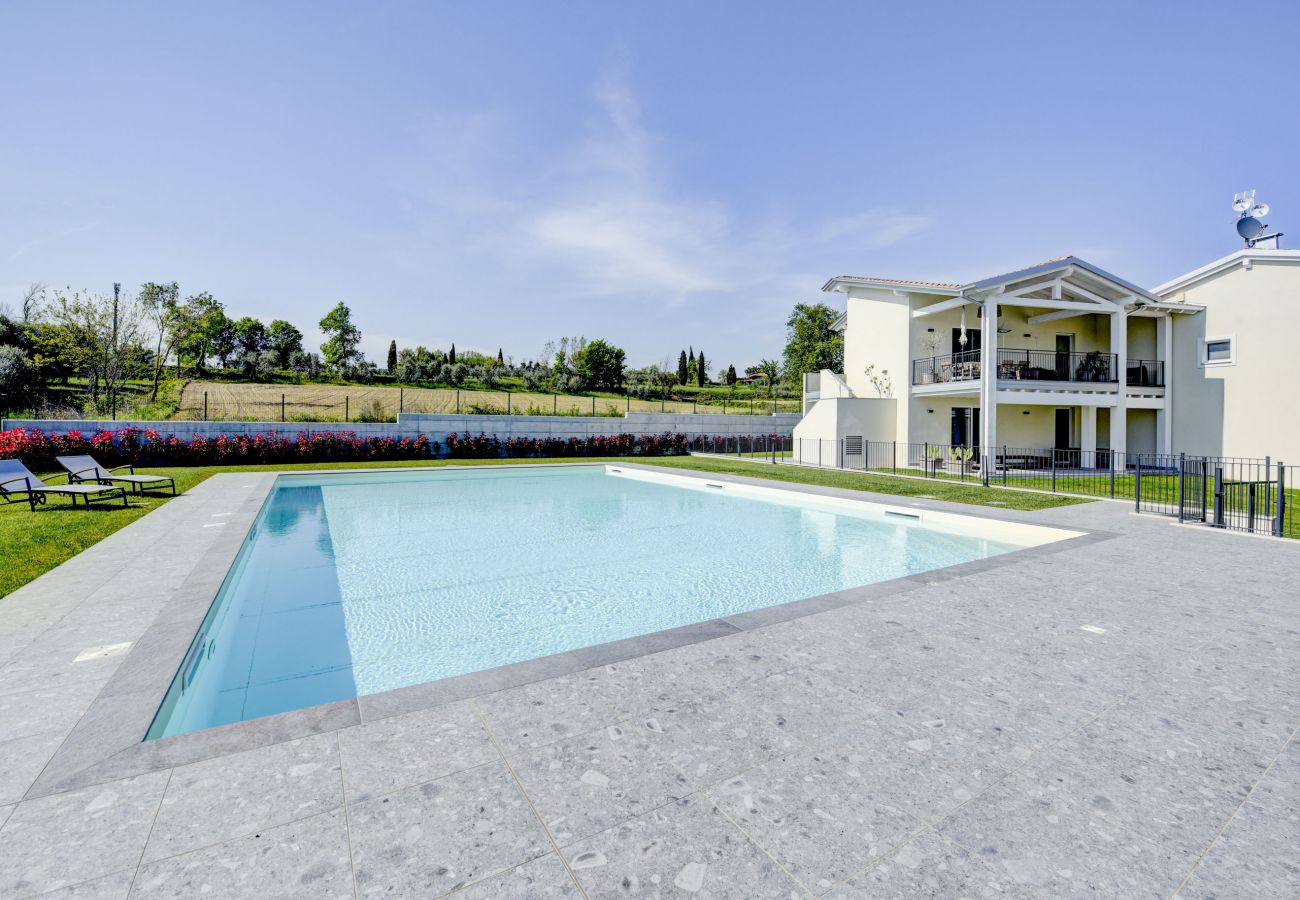Ferienwohnung in Manerba del Garda - Kava2: luxuriöse Wohnung nah am See