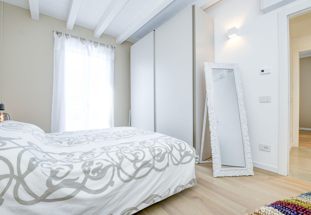 Ferienwohnung in Manerba del Garda - Kava2: luxuriöse Wohnung nah am See