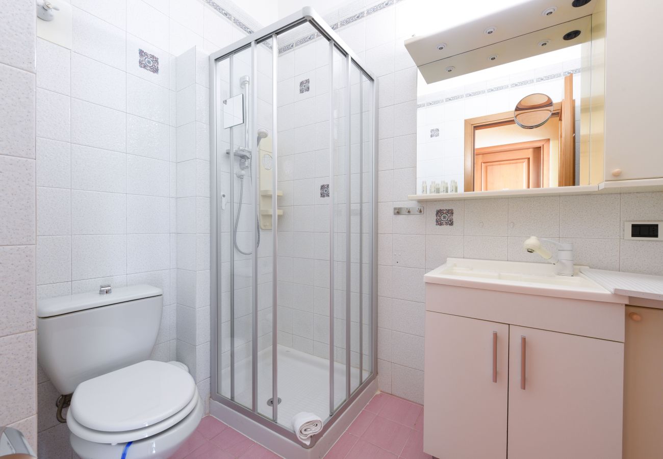 Ferienwohnung in Desenzano del Garda - Desenzanoloft CHARMING ON THE LAKE 
