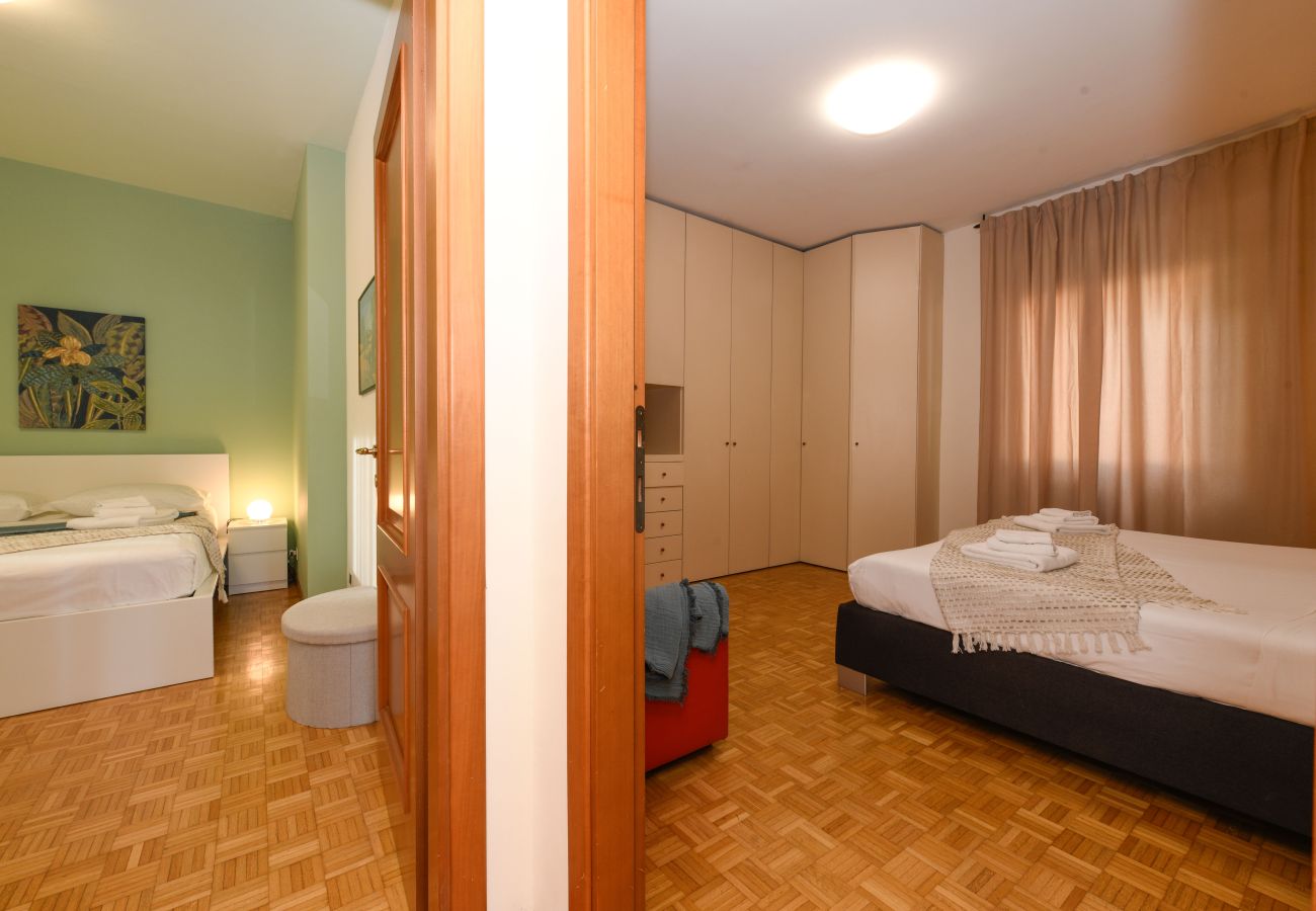 Ferienwohnung in Desenzano del Garda - Desenzanoloft CHARMING ON THE LAKE 