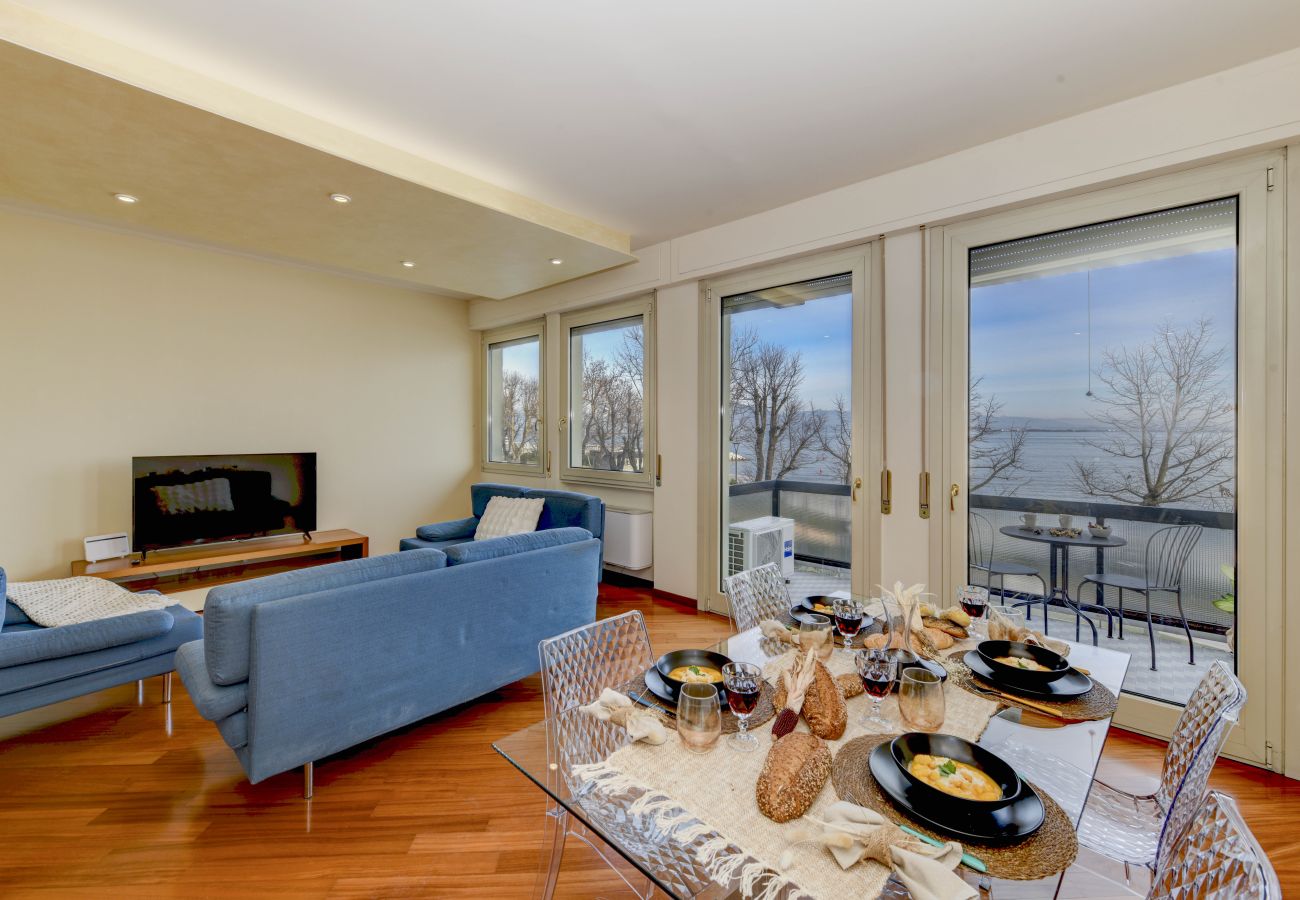 Ferienwohnung in Desenzano del Garda - Desenzanoloft CHARMING ON THE LAKE 