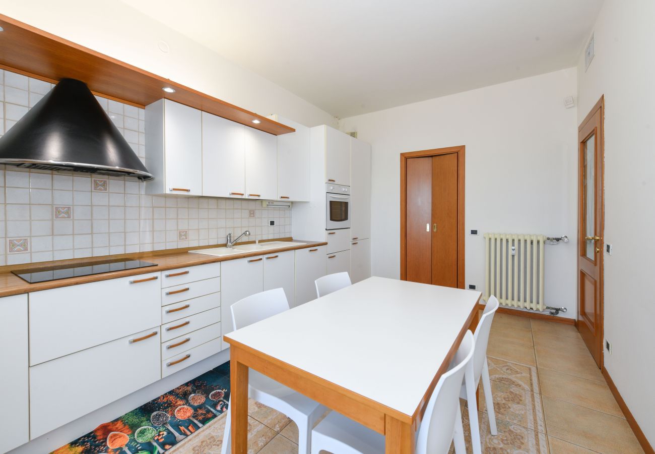 Ferienwohnung in Desenzano del Garda - Desenzanoloft CHARMING ON THE LAKE 