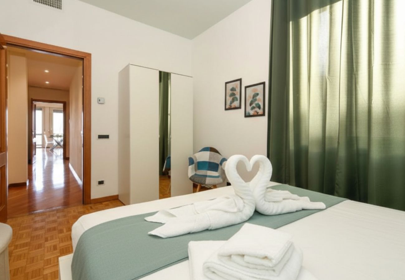 Ferienwohnung in Desenzano del Garda - Desenzanoloft CHARMING ON THE LAKE 