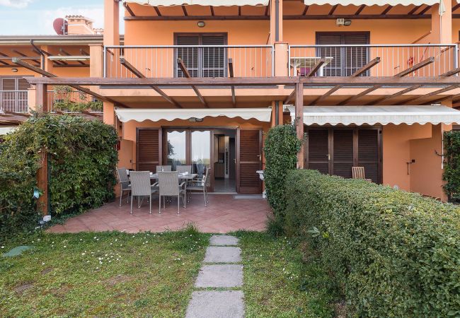 Ferienwohnung in Puegnago sul Garda - Casa sulla Collina mit Seeblick