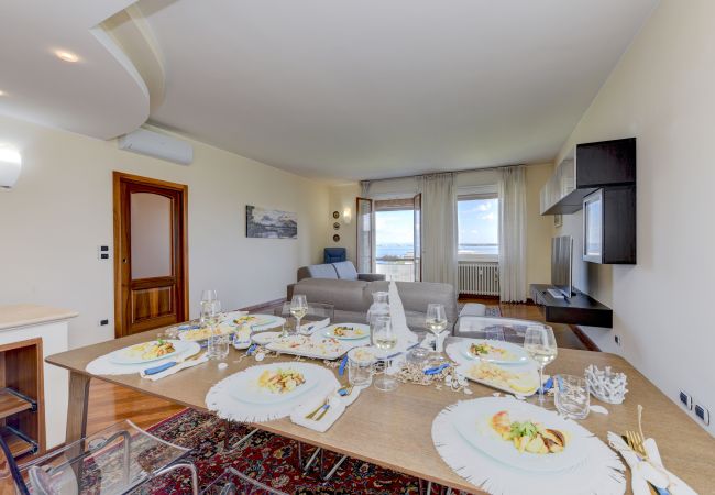 Ferienwohnung in Desenzano del Garda - DesenzanoLoft Splendido  Ferienwohnung in Desenzano del Garda - DesenzanoLoft Splendido