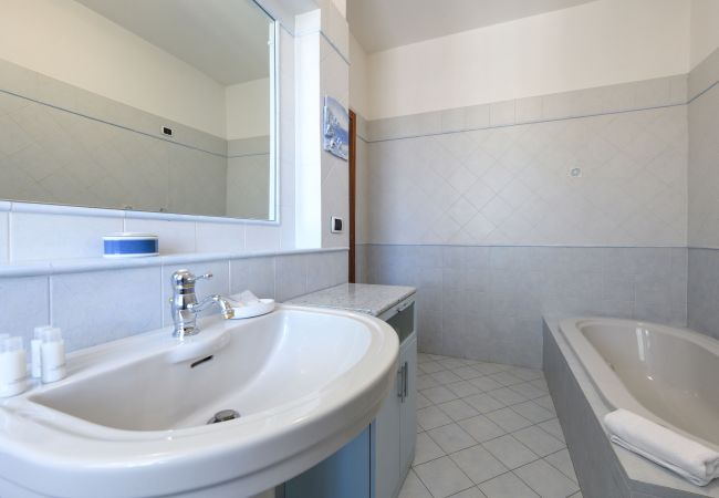 Ferienwohnung in Desenzano del Garda - DesenzanoLoft Splendido  Ferienwohnung in Desenzano del Garda - DesenzanoLoft Splendido