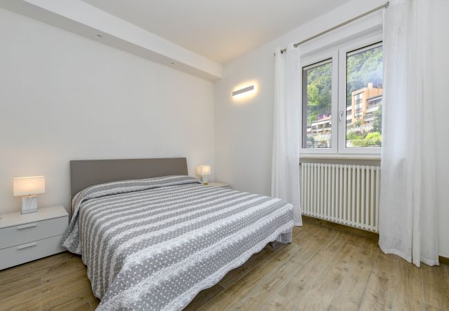 Ferienwohnung in Toscolano-Maderno - tre passi dal lago 2 im Altstadt von Maderno Ferienwohnung in Toscolano-Maderno - tre passi dal lago 2 im Altstadt von Maderno