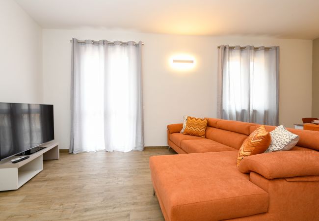 Ferienwohnung in Toscolano-Maderno - tre passi dal lago 2 im Altstadt von Maderno Ferienwohnung in Toscolano-Maderno - tre passi dal lago 2 im Altstadt von Maderno