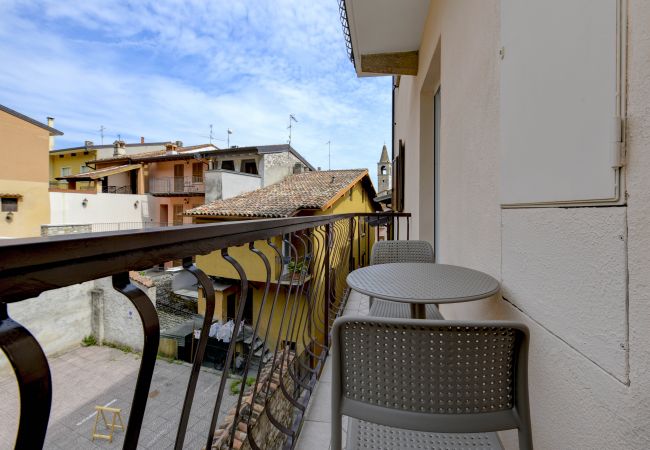 Ferienwohnung in Toscolano-Maderno - tre passi dal lago 2 im Altstadt von Maderno Ferienwohnung in Toscolano-Maderno - tre passi dal lago 2 im Altstadt von Maderno