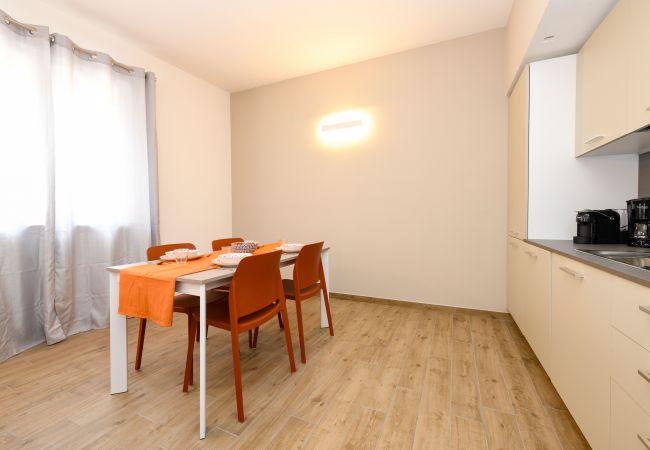 Ferienwohnung in Toscolano-Maderno - tre passi dal lago 2 im Altstadt von Maderno Ferienwohnung in Toscolano-Maderno - tre passi dal lago 2 im Altstadt von Maderno