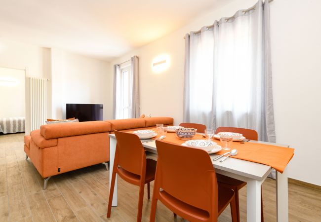 Ferienwohnung in Toscolano-Maderno - tre passi dal lago 2 im Altstadt von Maderno Ferienwohnung in Toscolano-Maderno - tre passi dal lago 2 im Altstadt von Maderno