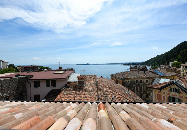 Ferienwohnung in Toscolano-Maderno - tre passi dal lago 2 im Altstadt von Maderno Ferienwohnung in Toscolano-Maderno - tre passi dal lago 2 im Altstadt von Maderno