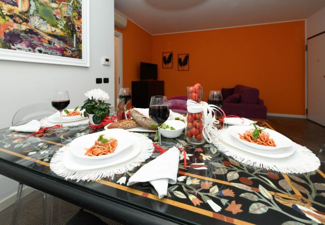 Ferienwohnung in Desenzano del Garda - DesenzanoLoft La Rosa dei Venti Renoviert 2025 Ferienwohnung in Desenzano del Garda - DesenzanoLoft La Rosa dei Venti Renoviert 2025