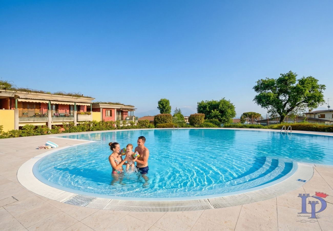 Ferienwohnung in Desenzano del Garda - DesenzanoLoft CO2 – In Wohnanlage mit 5 Pools