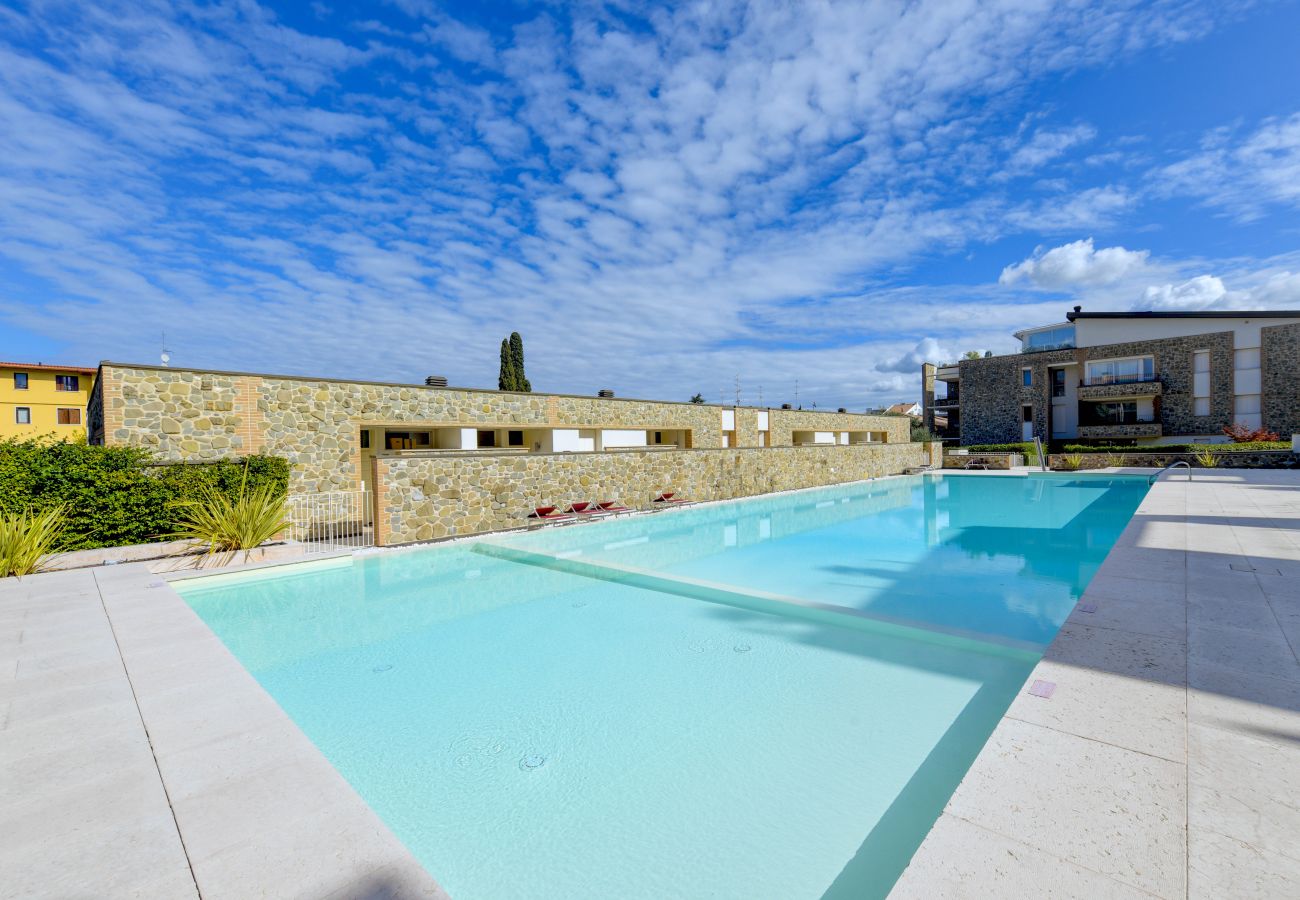 Ferienwohnung in Desenzano del Garda - Desenzanoloft Warda Lovely Suite