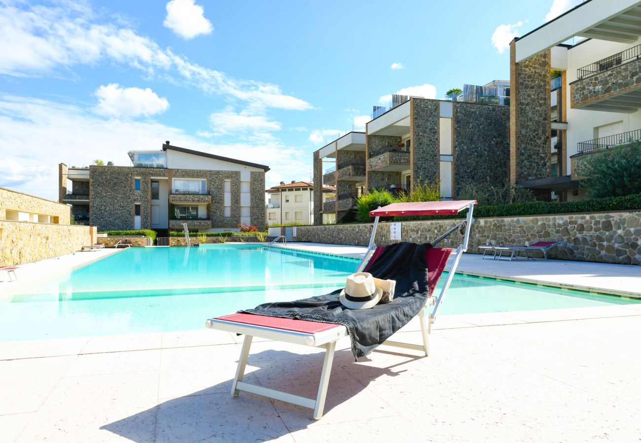 Ferienwohnung in Desenzano del Garda - Desenzanoloft Warda Lovely Suite