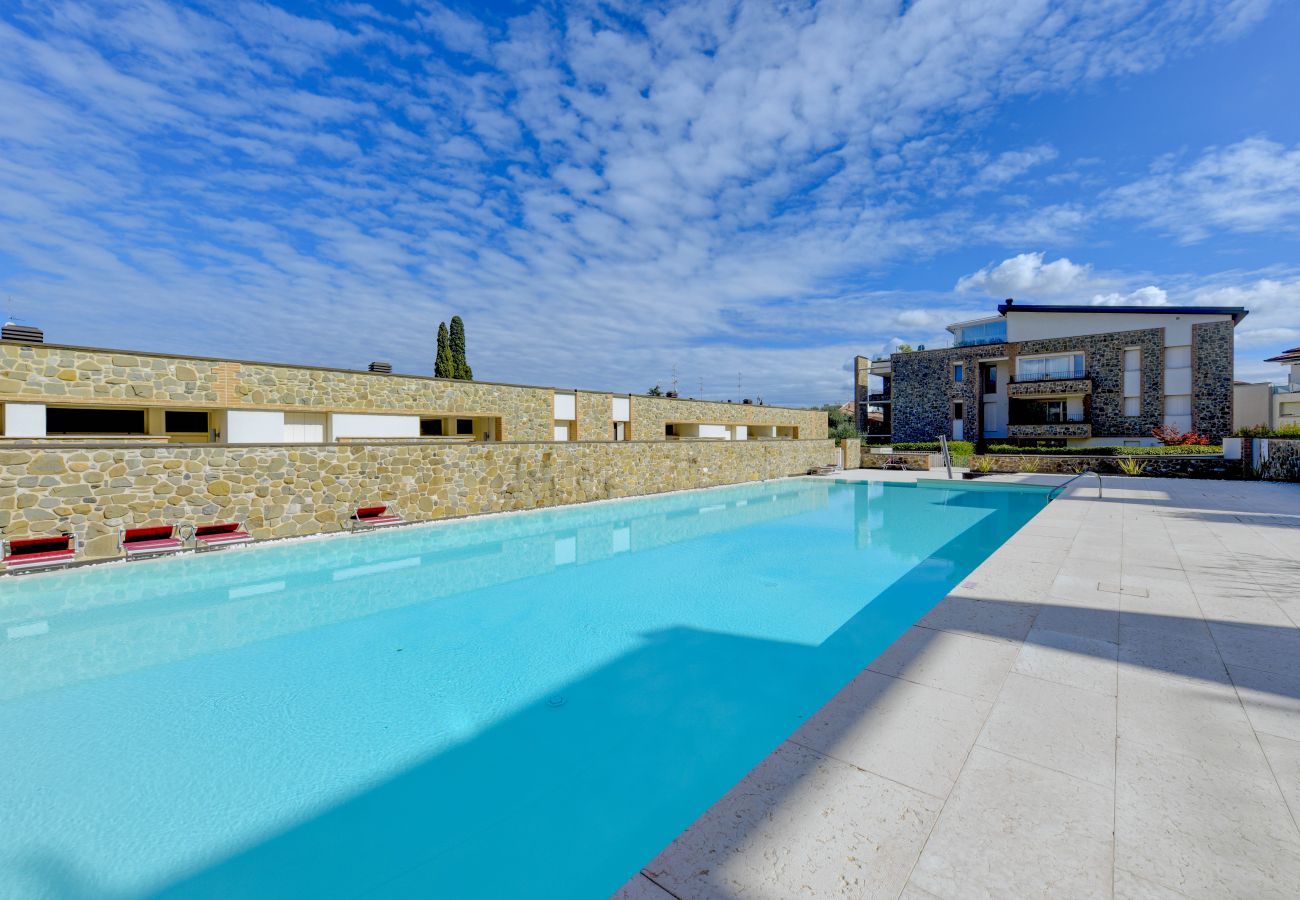 Ferienwohnung in Desenzano del Garda - Desenzanoloft Warda Lovely Suite