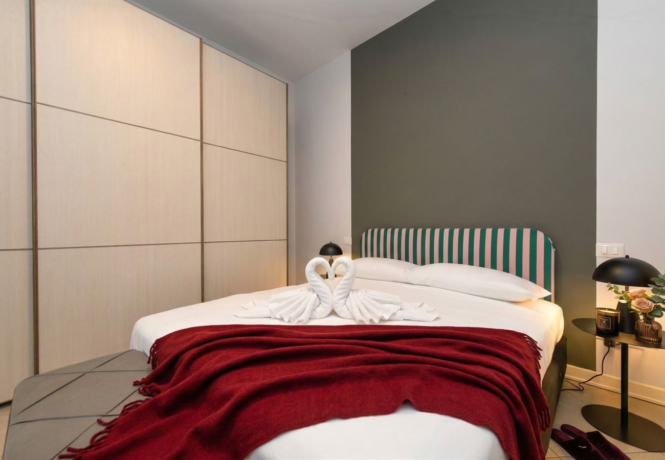 Ferienwohnung in Desenzano del Garda - Desenzanoloft Cocktail Lake Front