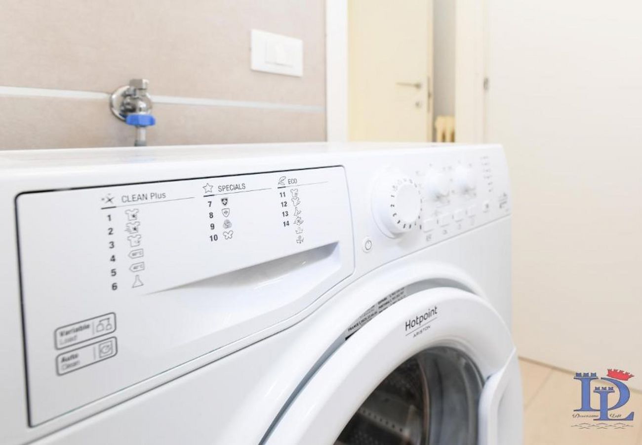 Apartment in Desenzano del Garda - Desenzanoloft Smiling 