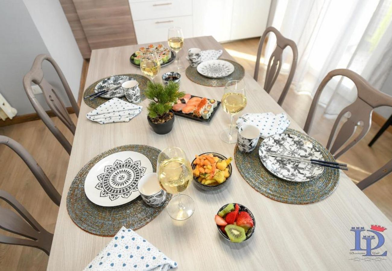 Apartment in Desenzano del Garda - Desenzanoloft Smiling 