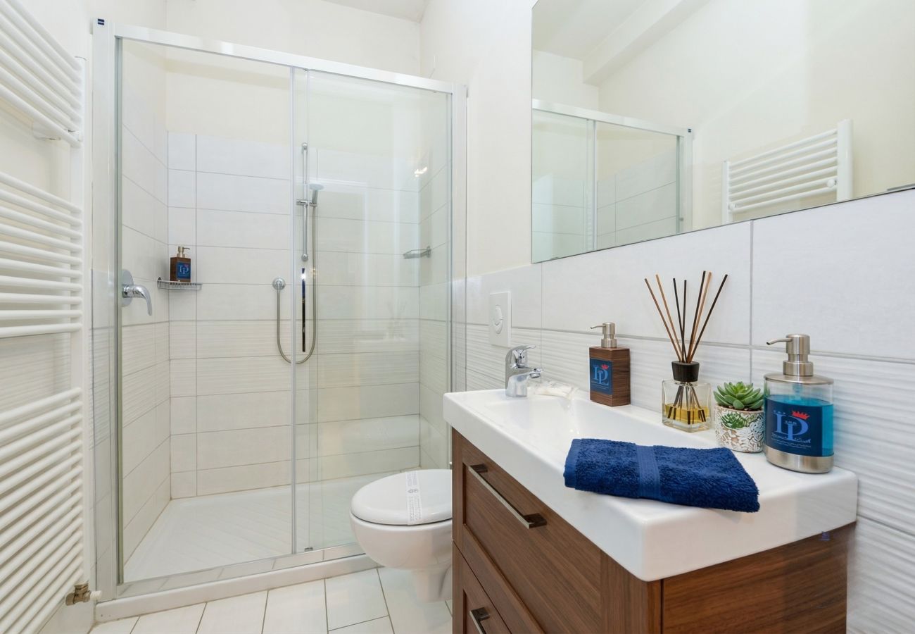 Apartment in Desenzano del Garda - Desenzanoloft A Casa di Sara 