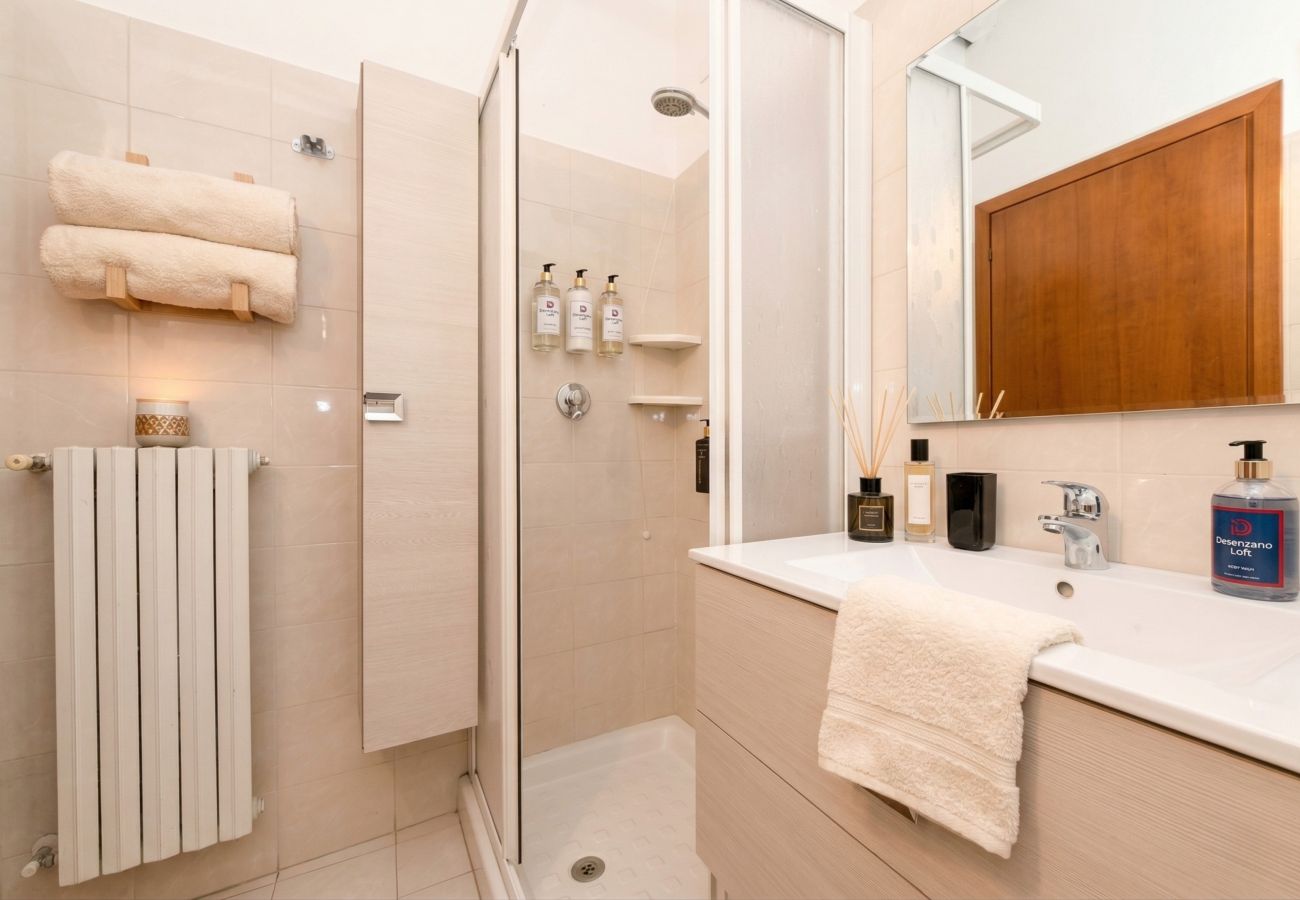 Apartment in Desenzano del Garda - DesenzanoLoft Le Petit Bijou - Restyling 2025 - Downtown