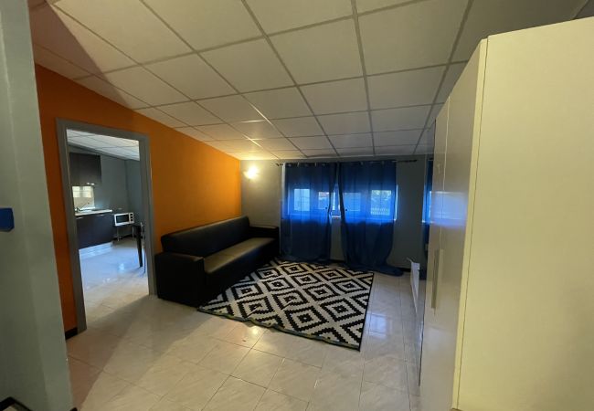 Apartment in Desenzano del Garda - Desenzanoloft: BARDOLINO 2 * CIR 017067-CNI-00140	