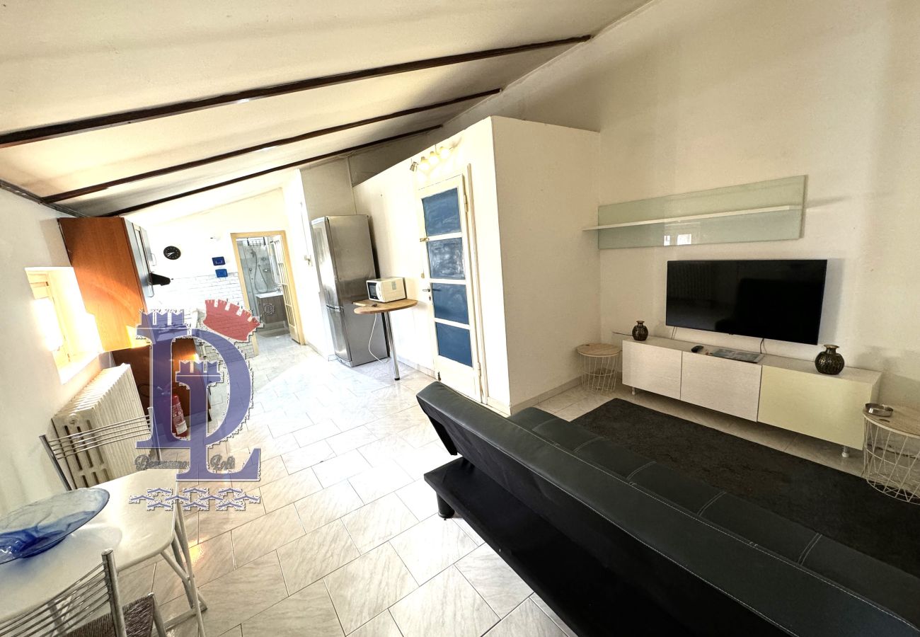 Apartment in Desenzano del Garda - Desenzanoloft: BARDOLINO 3 * CIR 017067-CNI-00233	