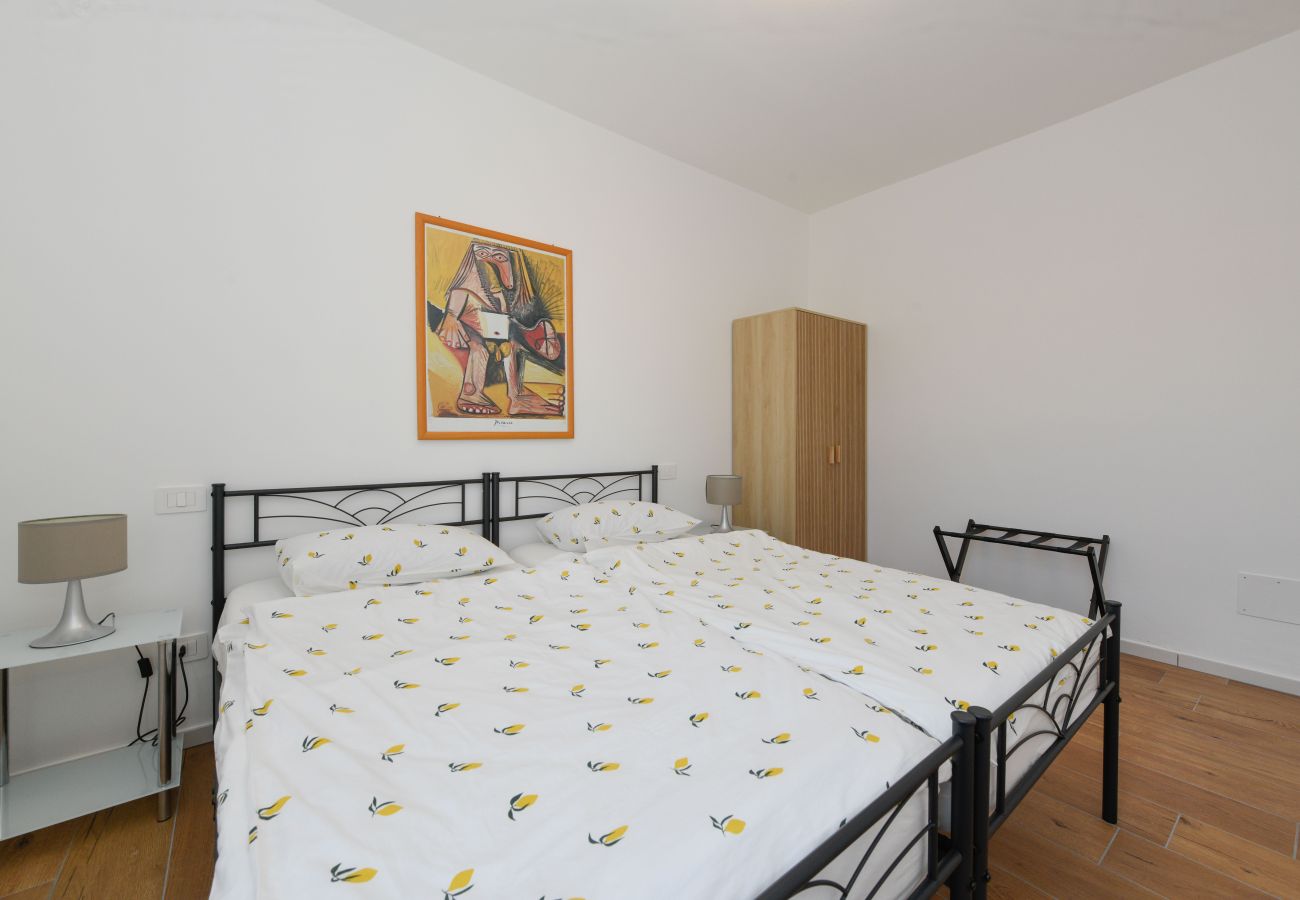 Apartment in Bardolino - Casa Titti sotto