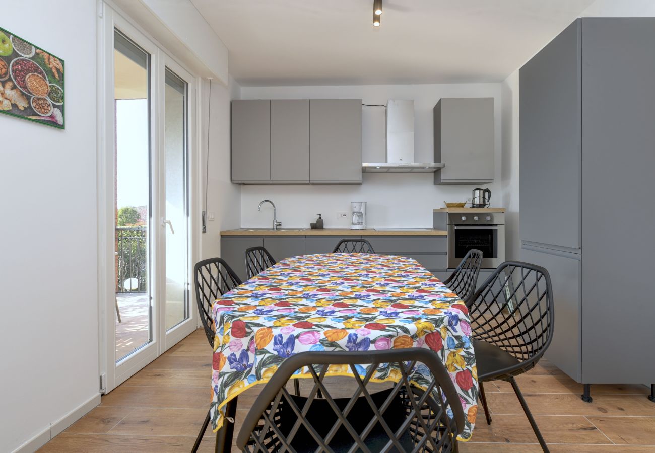 Apartment in Bardolino - Casa Titti sotto