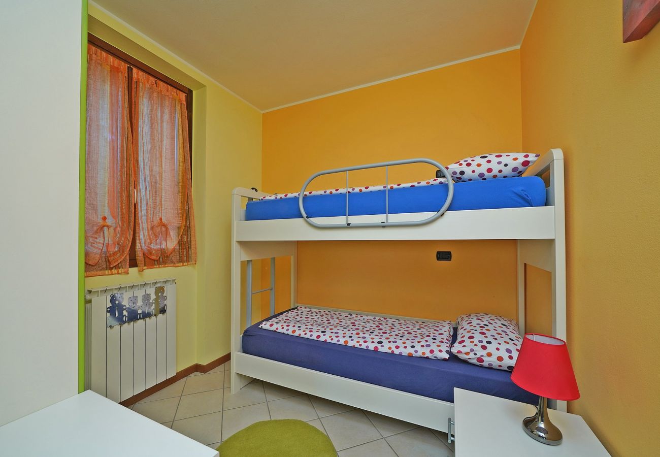 Apartment in Toscolano-Maderno - Marsina: small but really cozy
