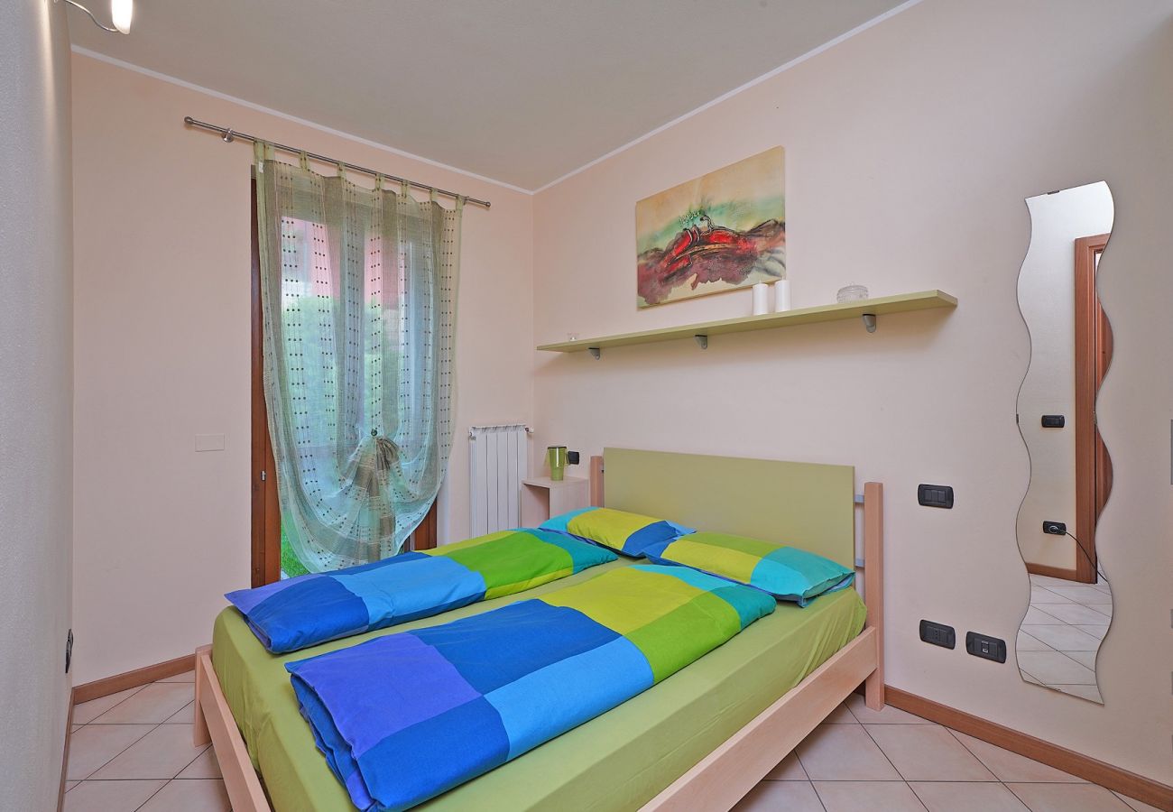 Apartment in Toscolano-Maderno - Messaga: small but really cozy